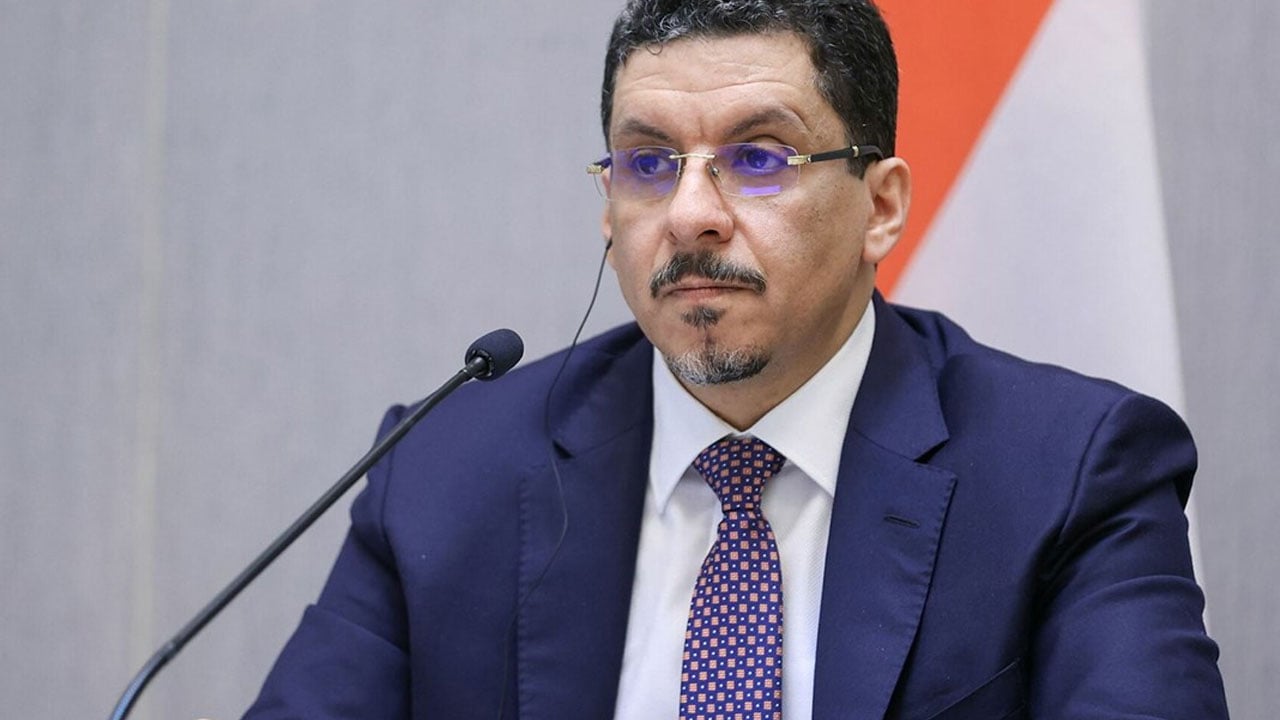 وزير الخارجية اليمني: التصعيد الحوثي الأخير دليل على انتهاك إيران لحظر توريد السلاح