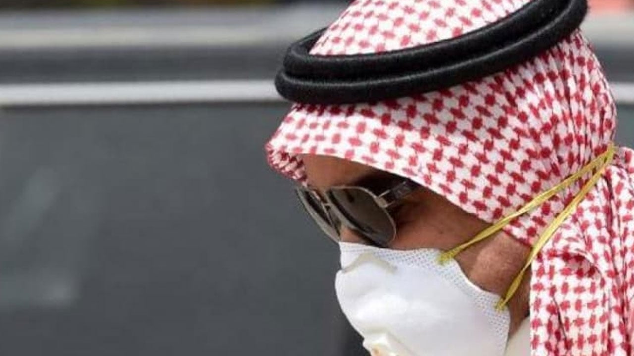 «الداخلية» تجدد التحذير من عدم ارتداء الكمامة.. وتحدد قيمة الغرامة
