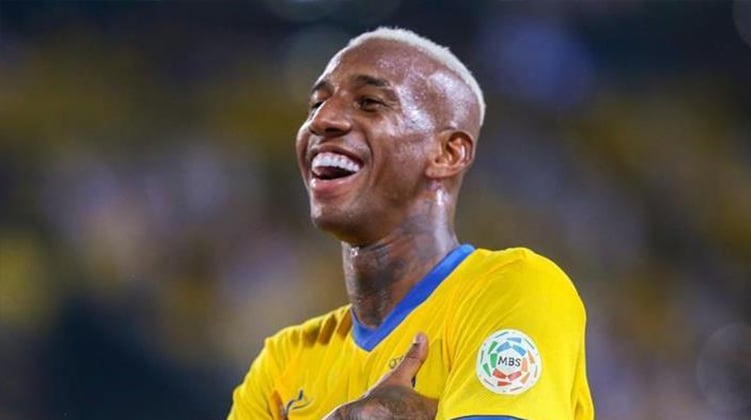 بشكتاش التركي يراقب تاليسكا لخطفه من النصر
