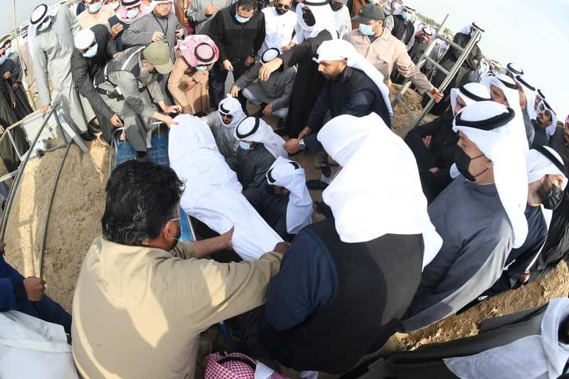 <div class="paragraphs"><p>جانب من تشييع العجيري إلى مثواه الأخير</p></div>