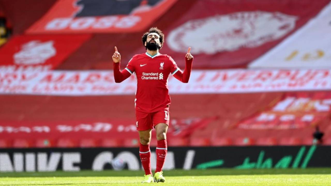مهاجم ليفربول السابق يوضح الفارق بين محمد صلاح وهاري كين