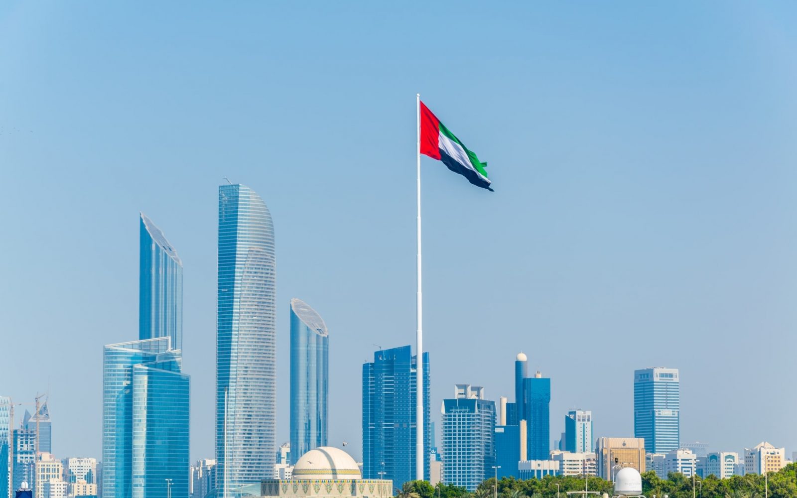 الإمارات ترحب بقرار واشنطن نشر مقاتلات للمساعدة في مواجهة تهديدات الحوثيين