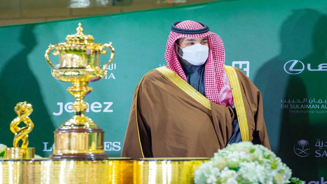 
ولي العهد يرعى ختام سباقات كأس السعودية للخيل 