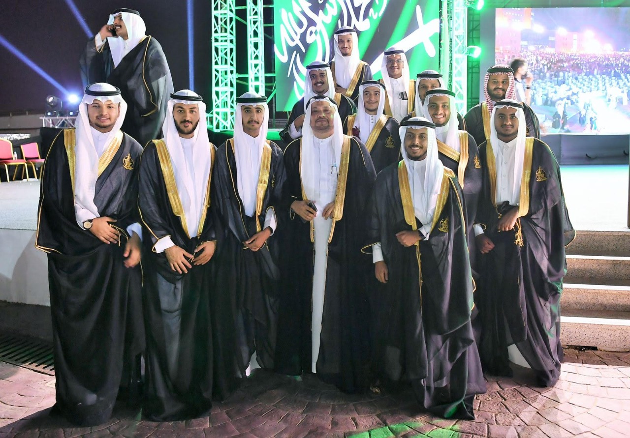 <div class="paragraphs"><p>جانب من حفل تخريج طلاب بجامعة جازان</p></div>