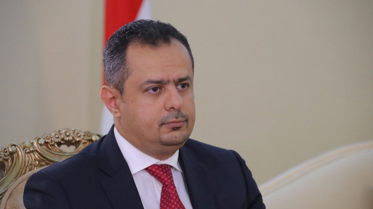 رئيس وزراء اليمن: نقدر جهود «مسام» في تطهير أراضينا من الألغام الحوثية
