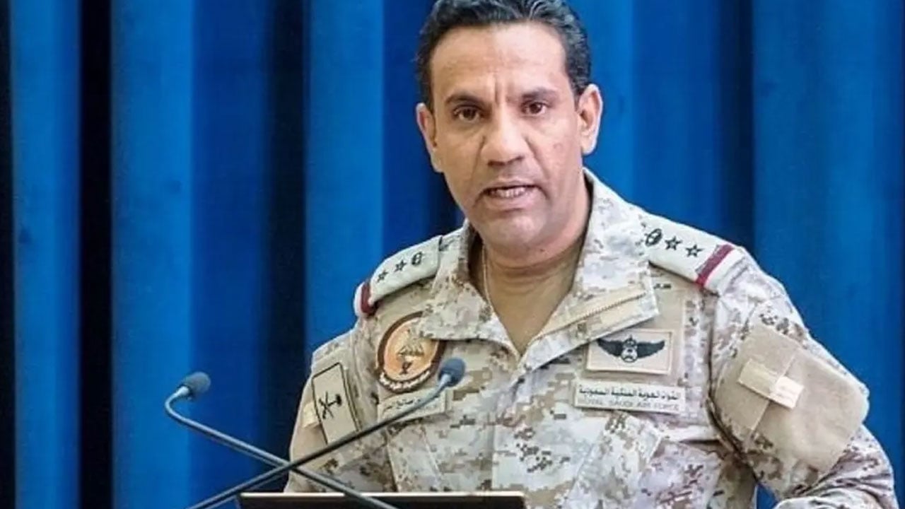 التحالف يعلن جنسيات المصابين بشظايا اعتراض المسيرة الحوثية بمحيط مطار أبها
