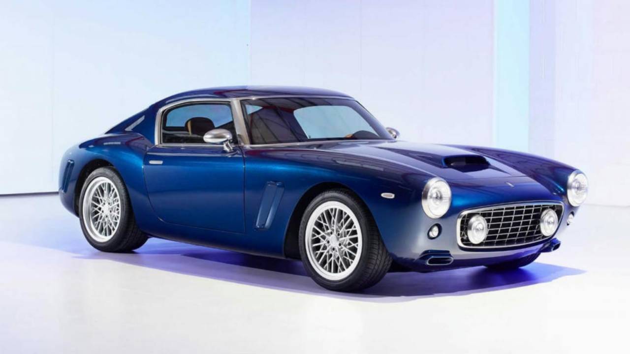 30 نسخة من فيراري 250 GT تعود مع  RML 