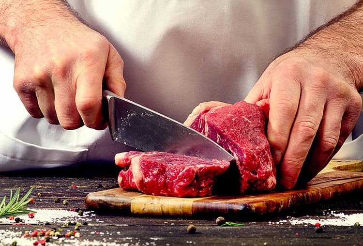 5 أطعمة تزيد نسبة الالتهابات في الجسم
