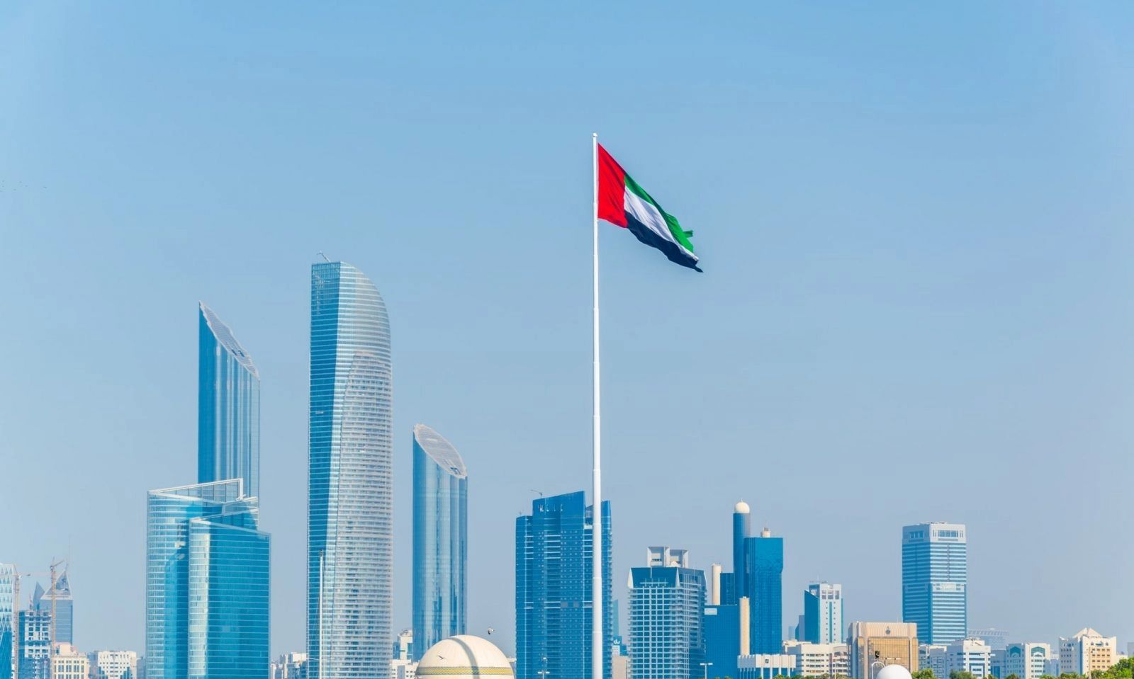 الإمارات تدرج خمس كيانات على قوائم الإرهاب داعمة لميليشيا الحوثي