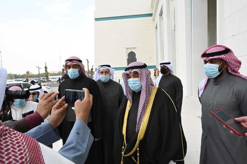 <div class="paragraphs"><p>جانب من تشييع العجيري إلى مثواه الأخير</p></div>
