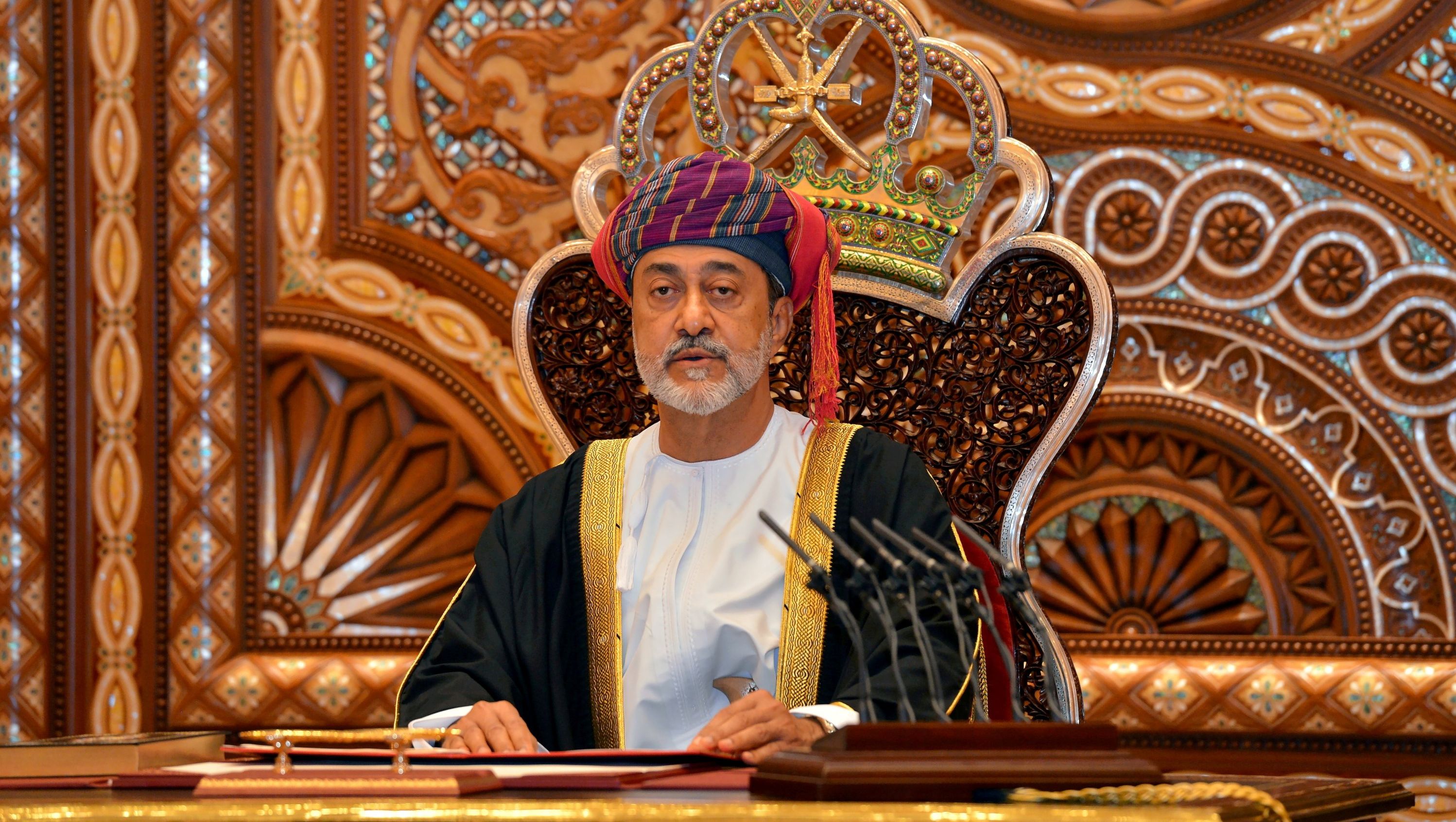 سلطان عُمان: نعتزم استغلال عوائد النفط المرتفعة للتخلص من المديونية العامة