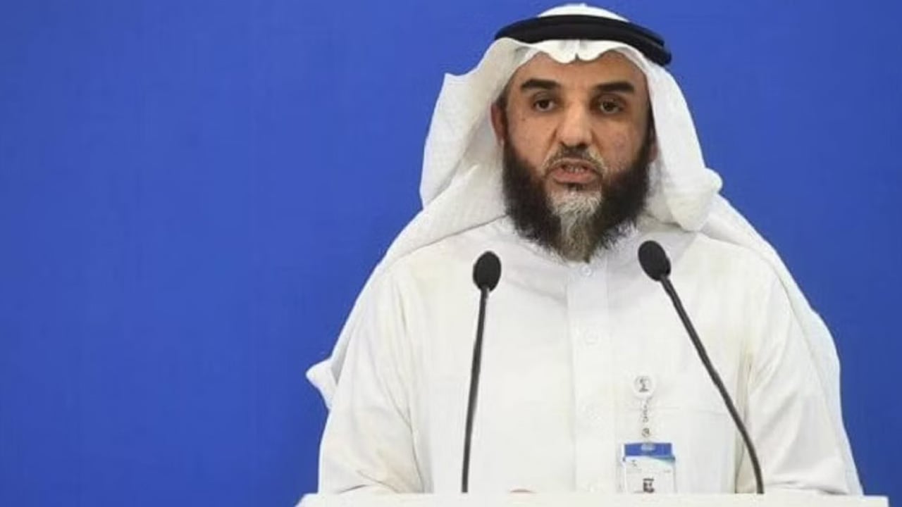وزارة الصحة تحتفي بفوز عبدالله عسيري بجائزة الطبيب العربي لعام 2022
