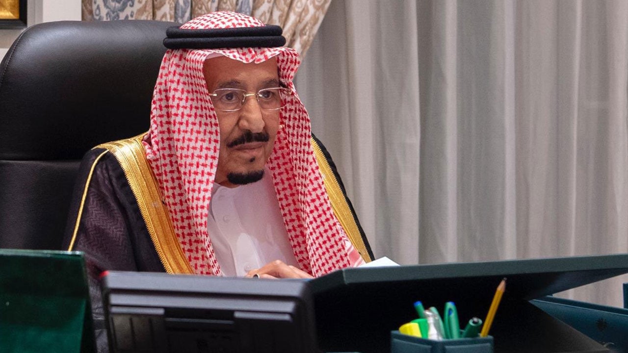  إنفاذًا لتوجيهات خادم الحرمين.. بدء تنفيذ إجراءات العفو عن السجناء المحكومين في الحق العام