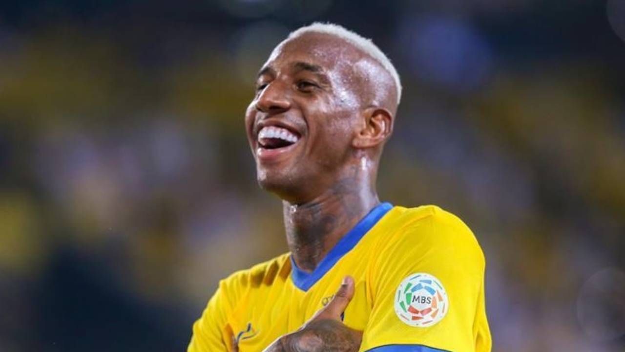 الشوط الثاني.. «النصر» يحرز هدفًا في شباك الاتحاد بقدم تاليسكا
