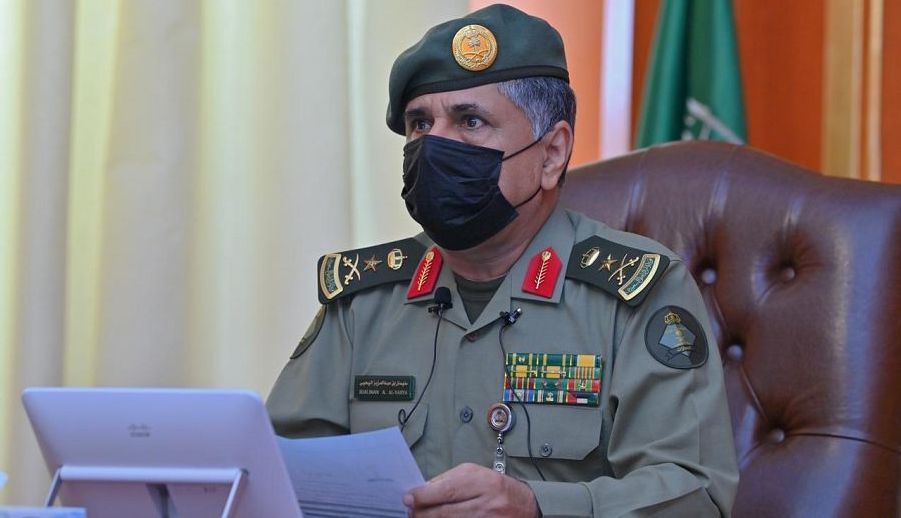  المدير العام للجوازات يتفقد جوازات منفذي الوديعة وسلوى