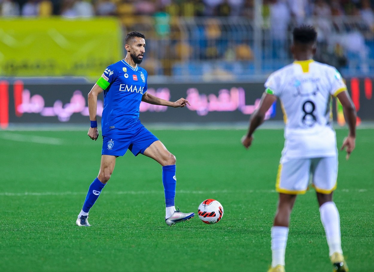 <div class="paragraphs"><p>سلمان الفرج يمنح الهلال الأفضلية في وسط الملعب</p></div>
