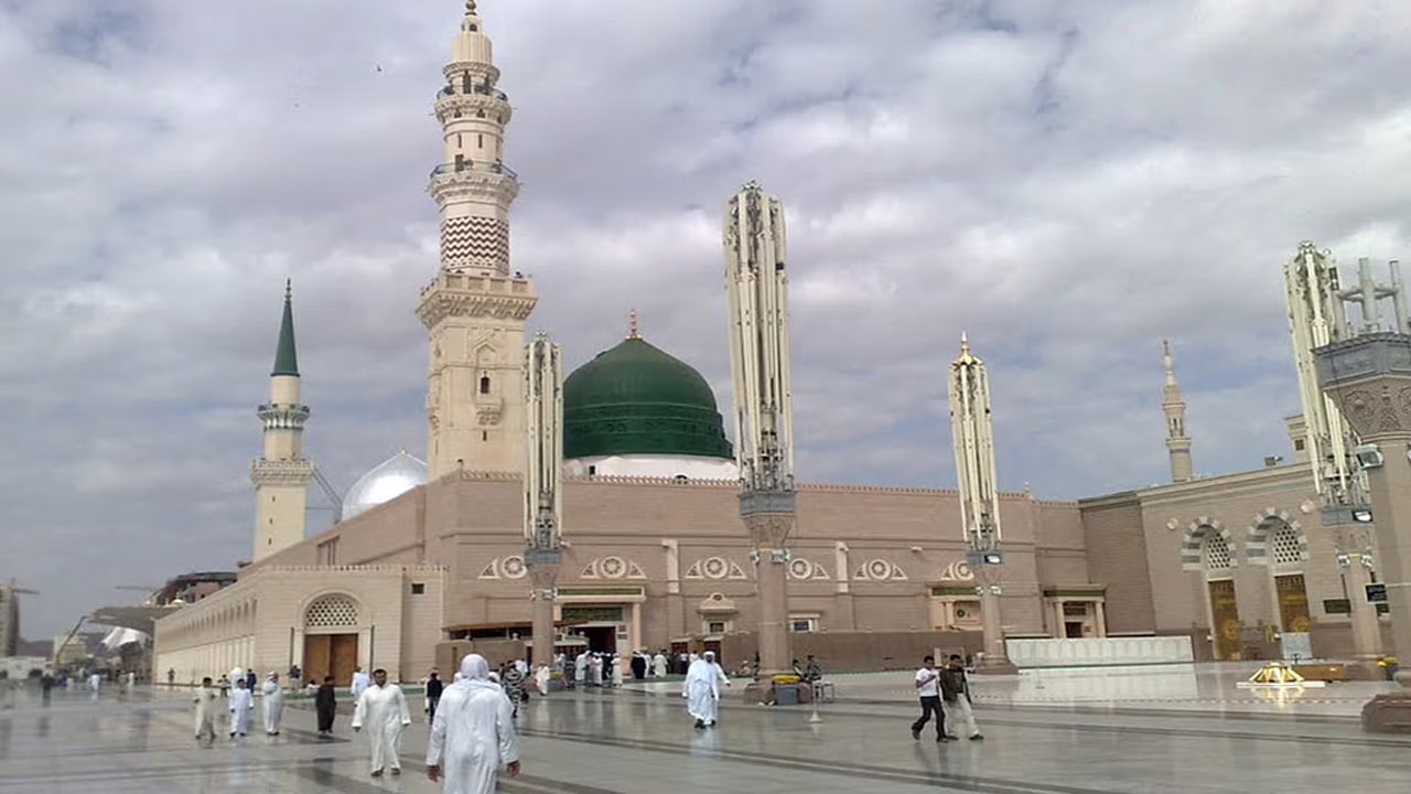 متحدث شؤون المسجد النبوي: الصلاة في الروضة مستمرة عبر «اعتمرنا»

