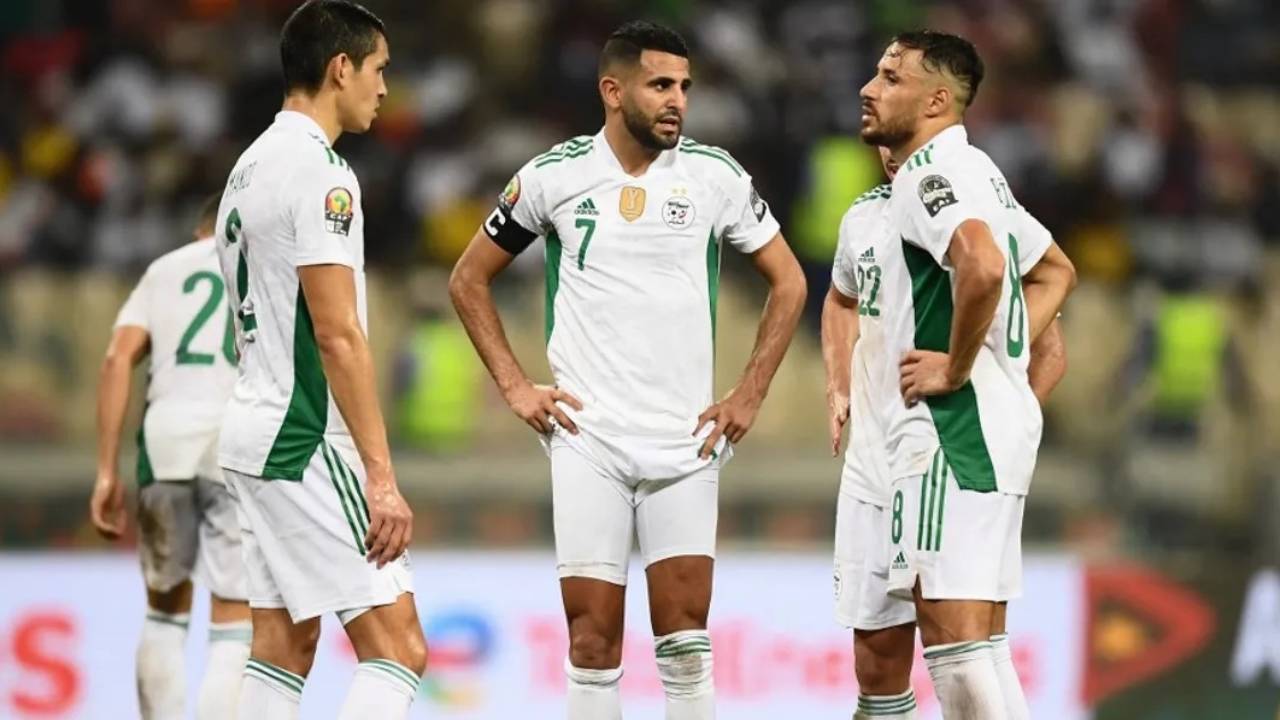 بلماضي يعلن قائمة الجزائر لمواجهة الكاميرون في تصفيات المونديال