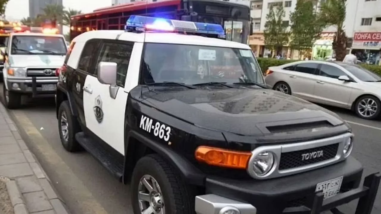 القبض على مواطن بعسير  لنقله مخالفين لنظام أمن الحدود
