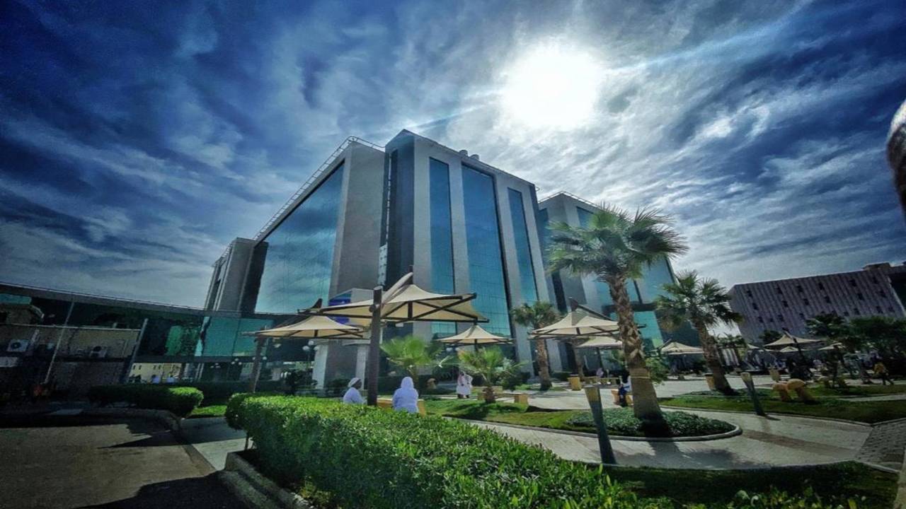 «سعود الطبية» توجه ثماني نصائح لمرضى الجيوب الأنفية