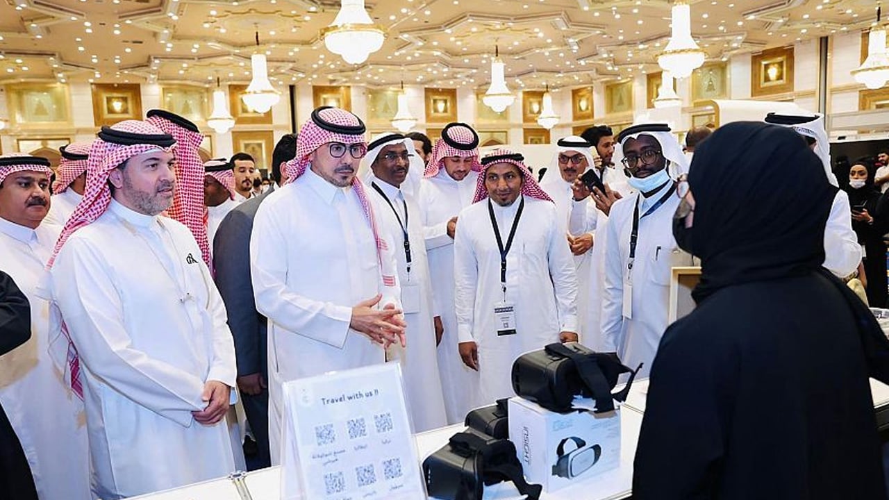 انطلاق فعاليات معرض جدة للشوكولاتة والقهوة وسط حضور كثيف
