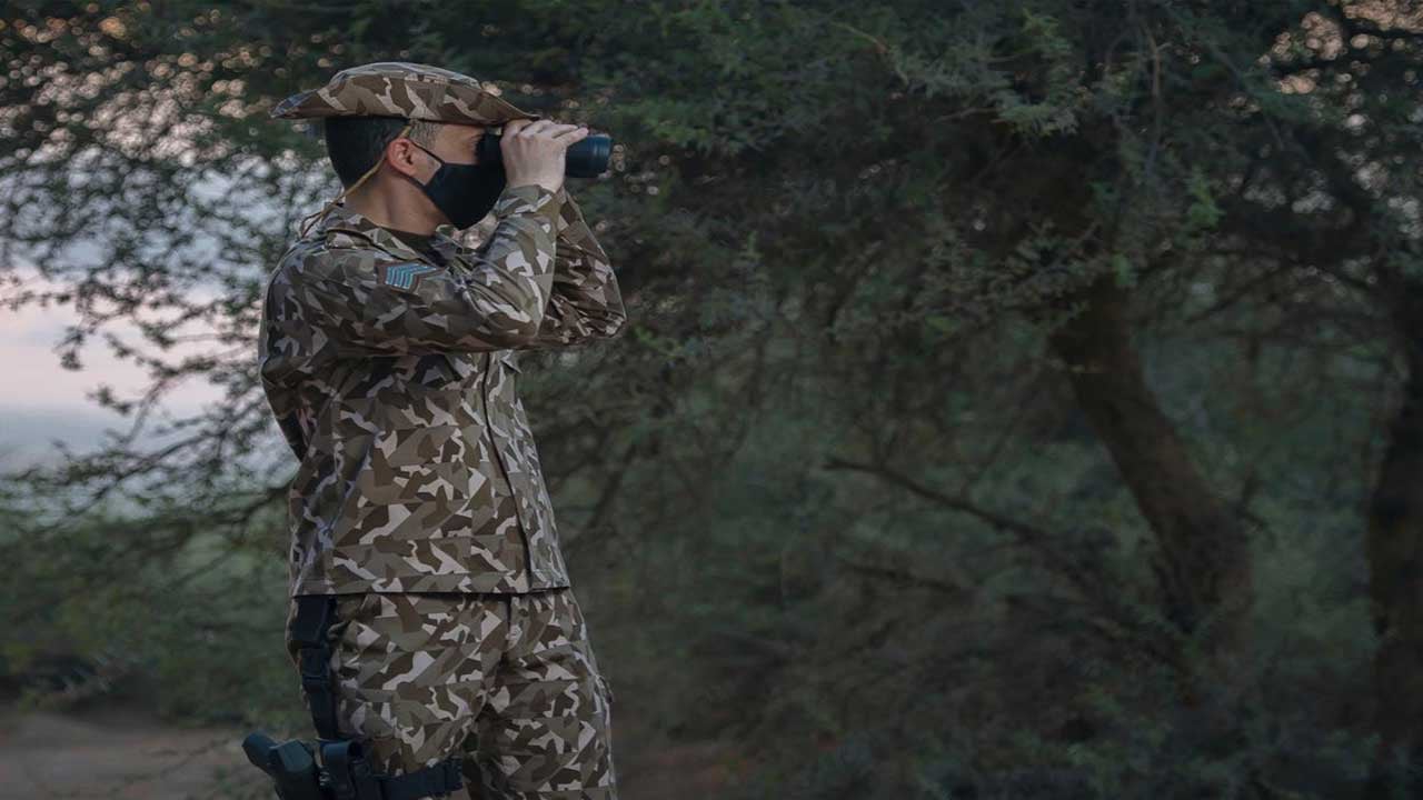 ضبط 16 مخالفًا و22 آلية لنقلهم الرمال وتجريف التربة دون ترخيص
