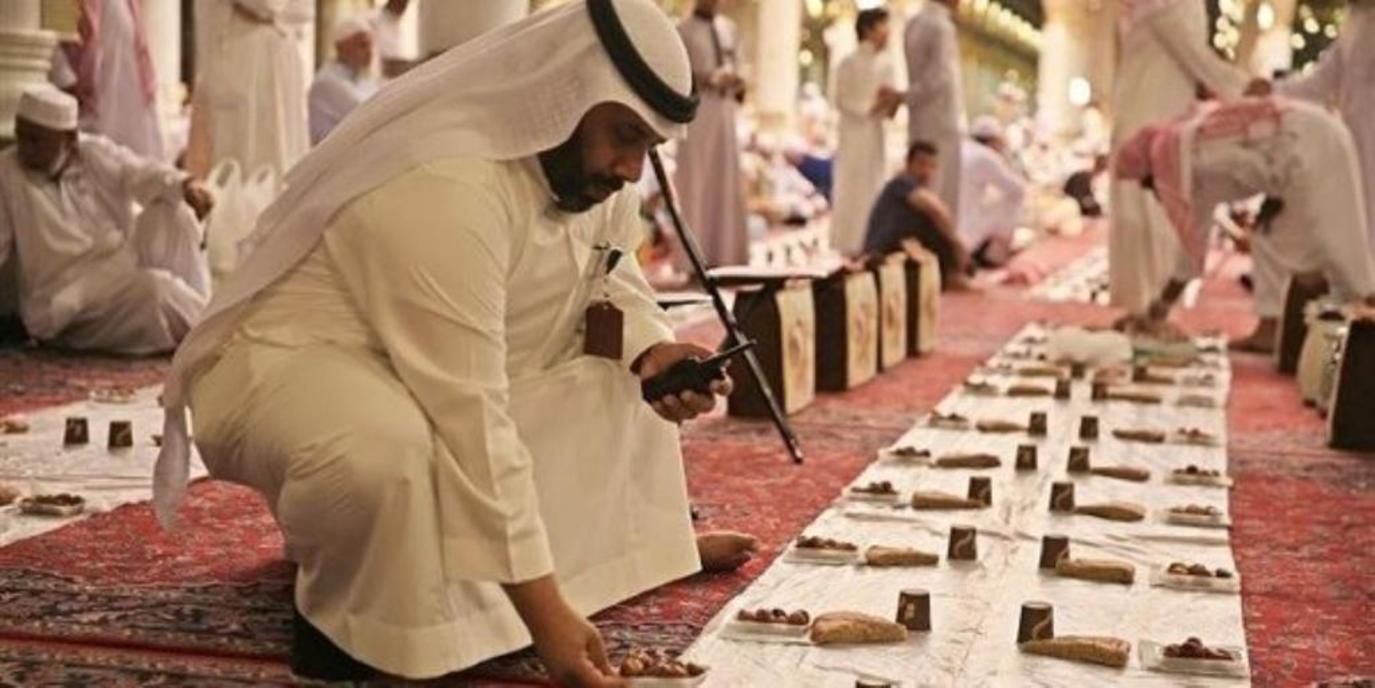 وكيل الشؤون الإسلامية: جمع تبرعات تفطير الصائمين يتم عبر القنوات الرسمية

