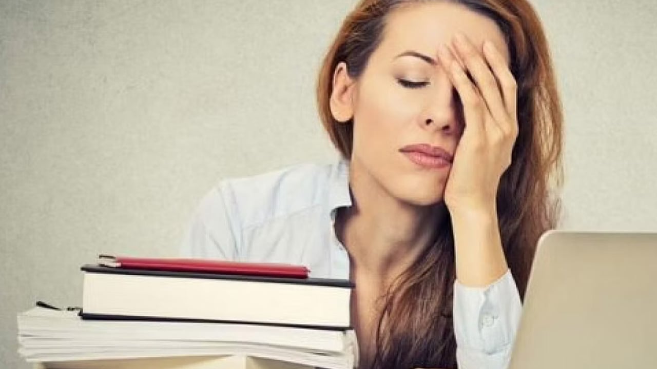 استشاري: 3 علامات لنقص الحديد وهذه طريقة علاجها 
