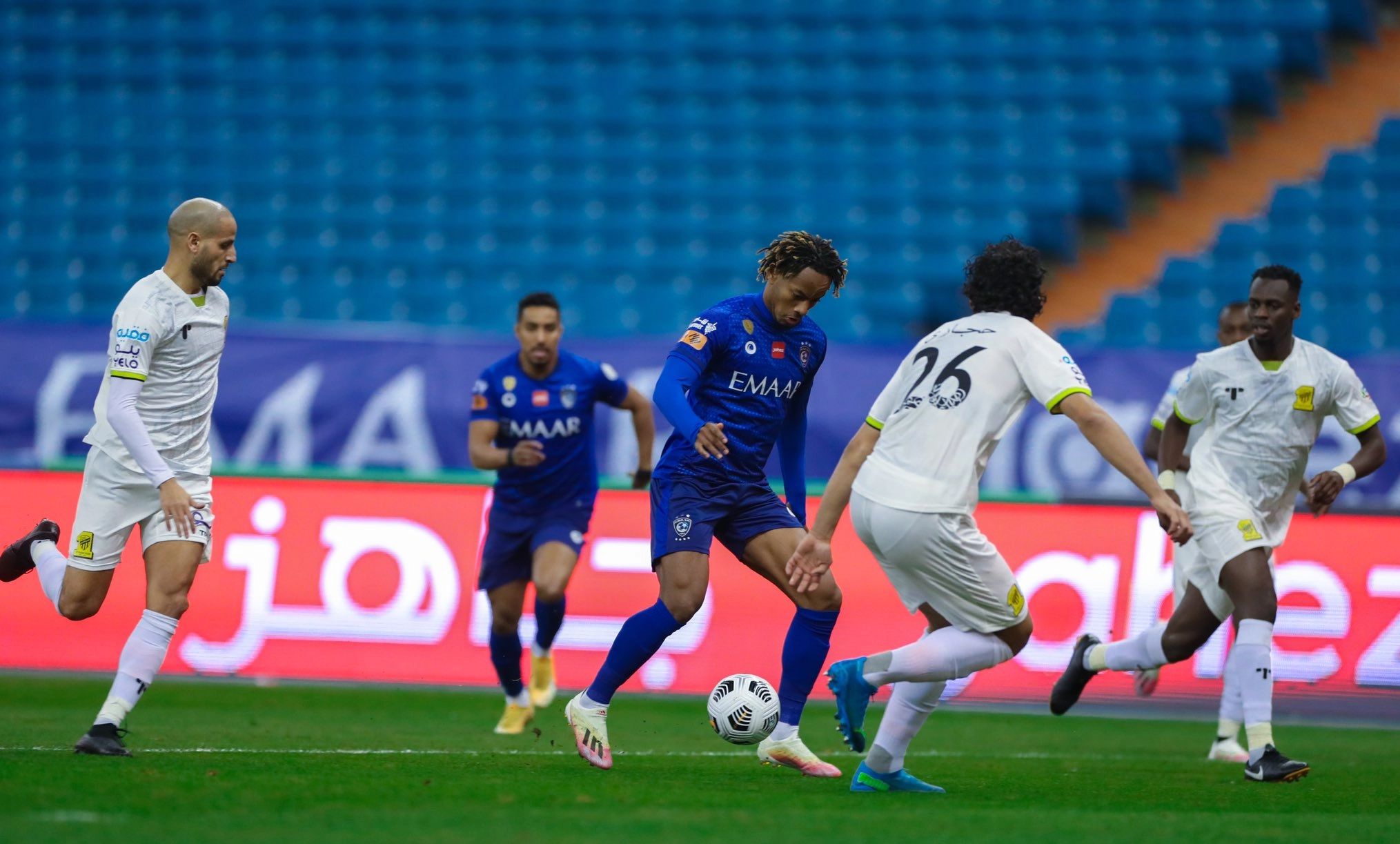 أبرزها الهلال ضد الاتحاد.. موعد مباريات اليوم الثلاثاء 