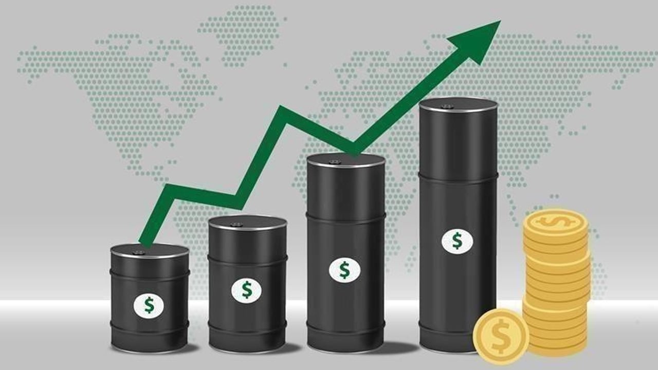 ارتفاع أسعار النفط.. وخام برنت يلامس 85 دولارًا للبرميل
