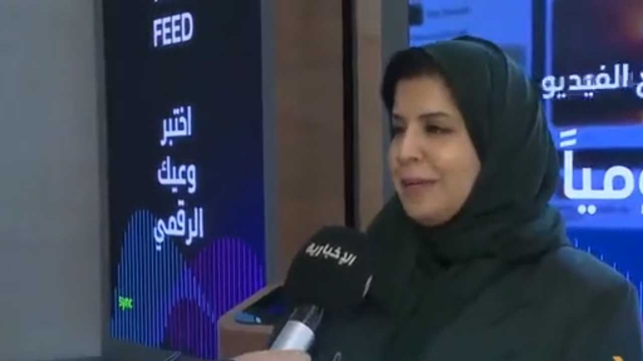 مستشار تطوير في «إثراء»: 44٪ من الوالدين لا ينتبهون لما يشاهده أطفالهم في وسائل التواصل