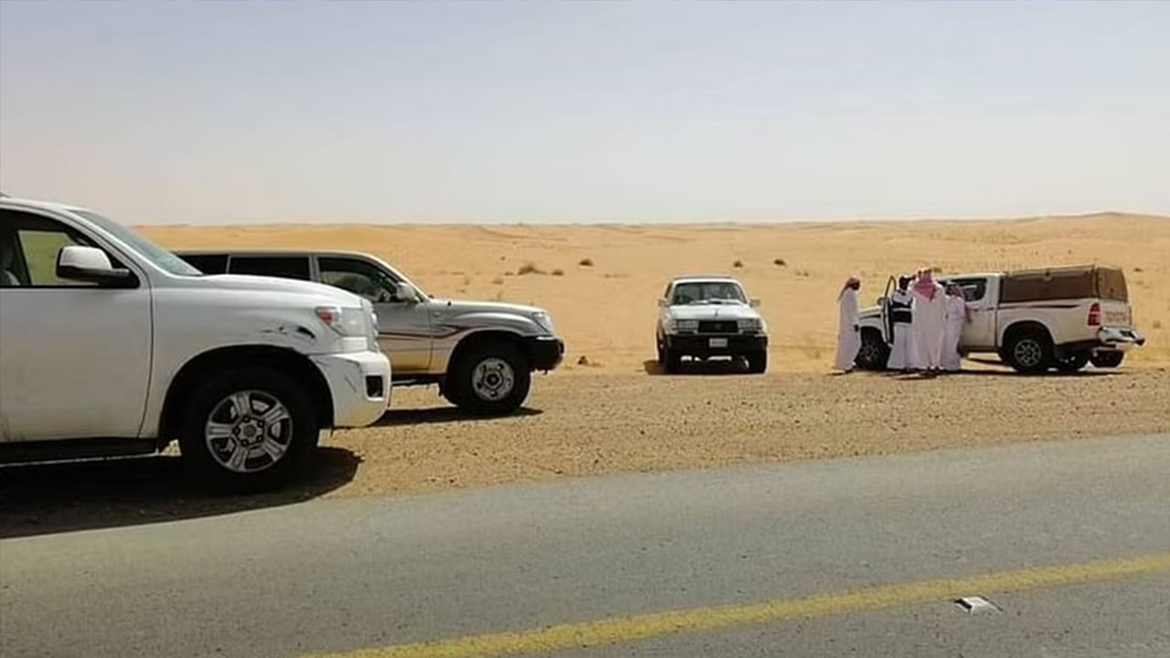 فريق إنجاد يبدأ البحث عن مفقود بيشة بعد ورود بلاغ إليه
