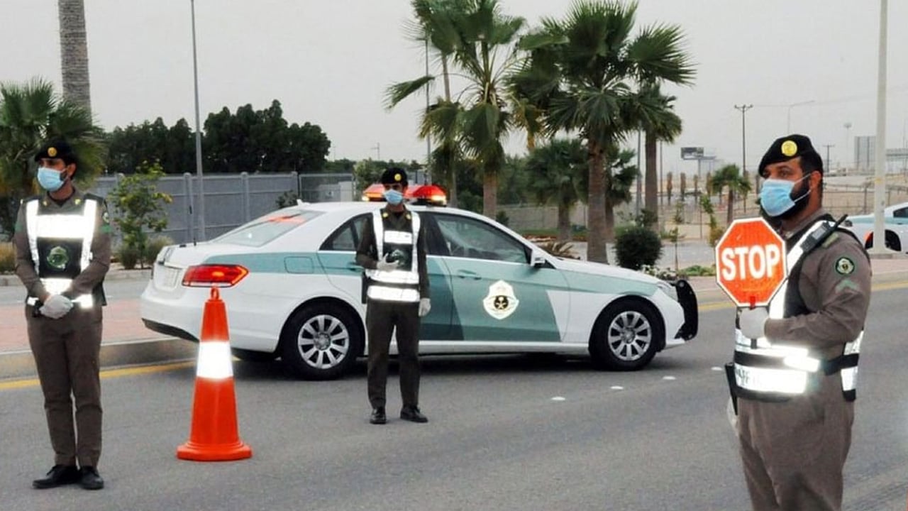 «المرور»: رخصة القيادة يجب أن تتناسب مع نوع المركبة