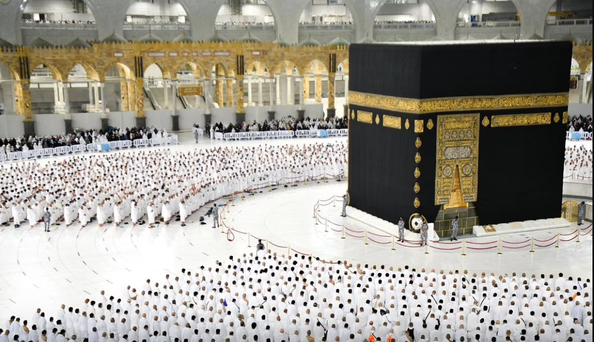 الأرصاد: الفيديو المتداول لتساقط الثلوج على المسجد الحرام غير صحيح
