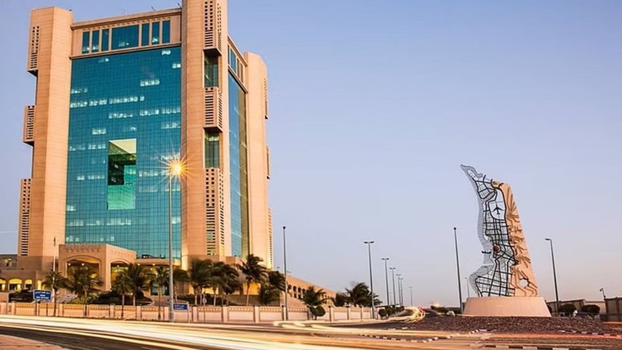 «أمانة جدة» تعلن موعد بدء الإلزام بتسوير الأراضي الفضاء
