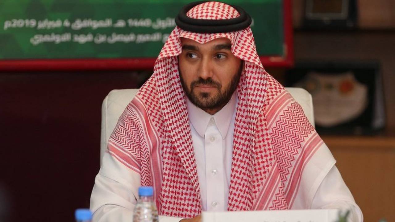وزير الرياضة يرأس اجتماع اتحاد الكرة العربي ويطلق مبادرات تطويرية للاتحاد ومسابقاته
