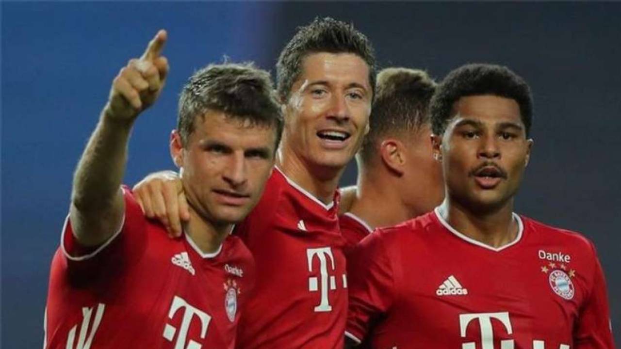 واقعة غريبة.. بايرن ميونخ يهزم فرايبورج بمشاركة 12 لاعبًا
