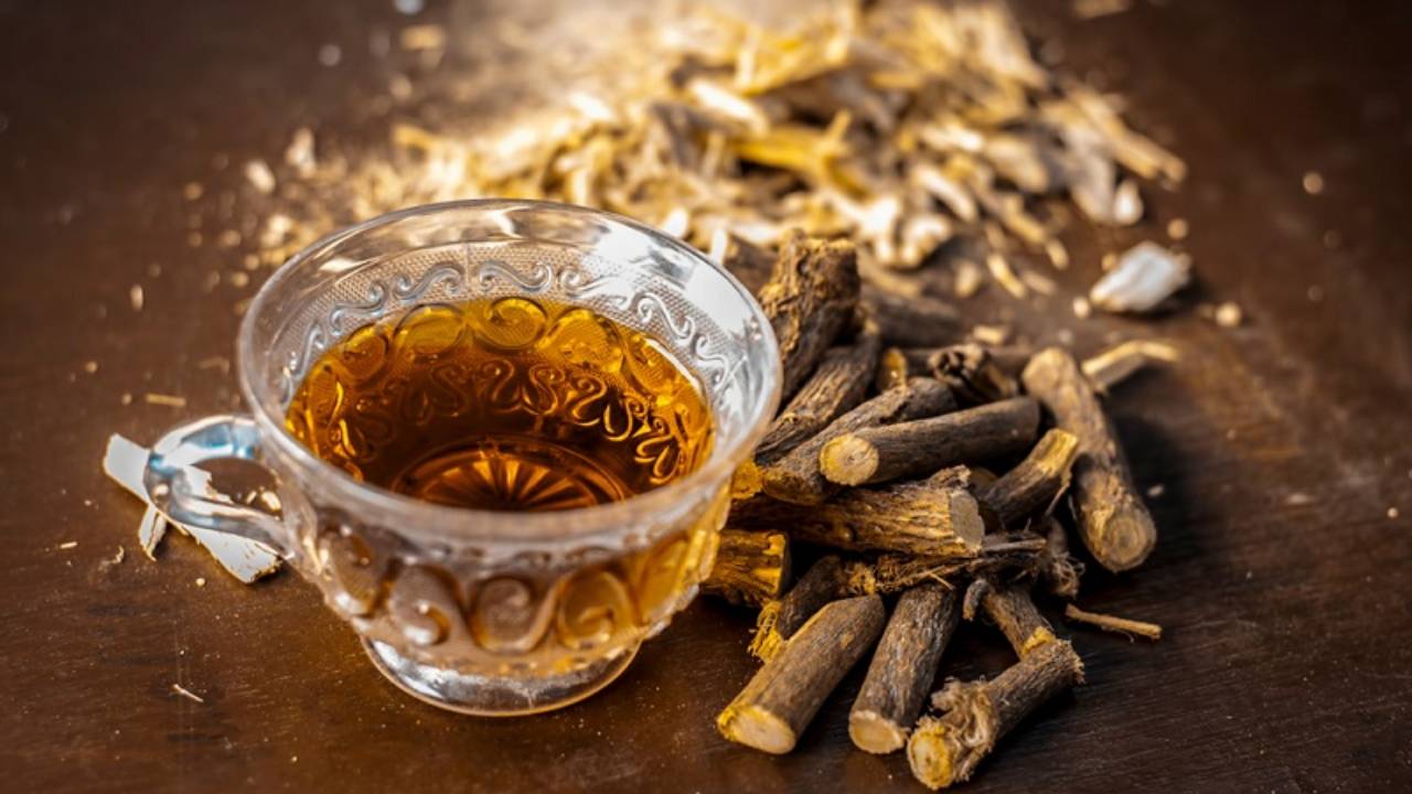 9 فوائد لشاي جذور العرقسوس