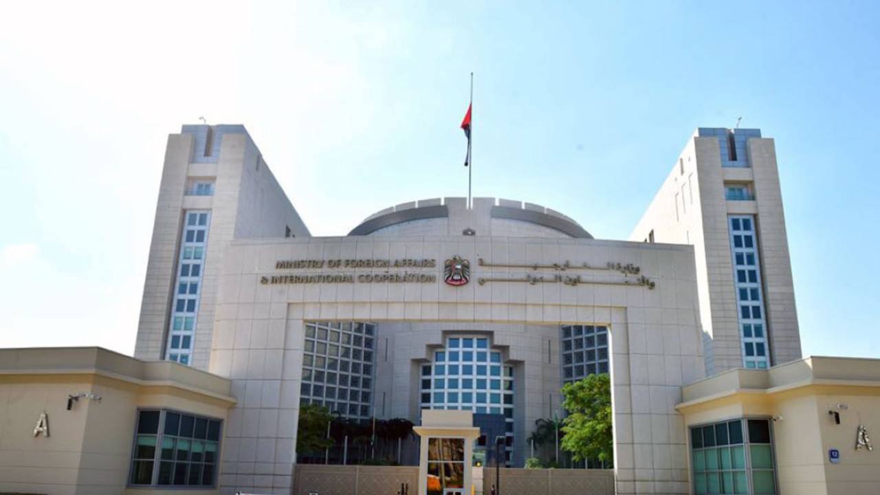 بعد إعلان الهدنة.. الإمارات تثمن دور المملكة في تحقيق استقرار اليمن