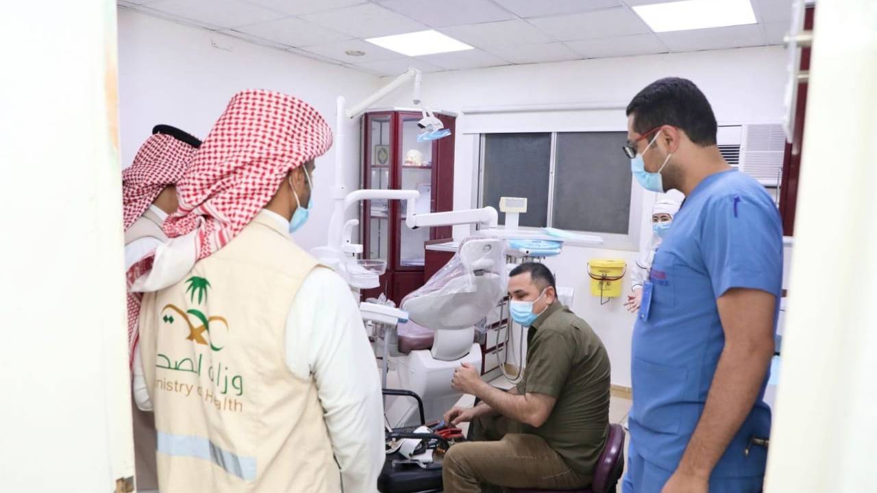 صحة حائل تنفذ حملة رقابية على عيادات الأسنان في القطاع الصحي ‏الخاص