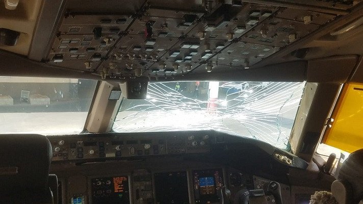 صورة للطائرة الباكستانية المحطمة
