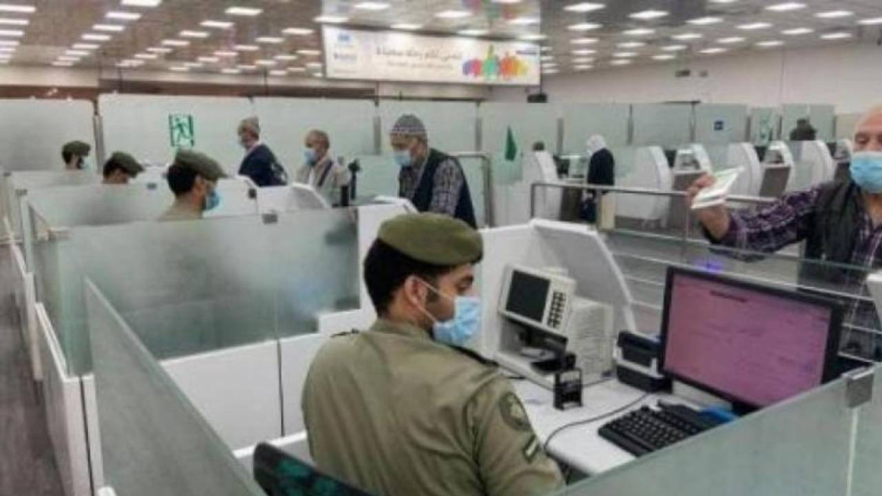 «الجوازات» تُذكر بخطوات إصدار جواز السفر الإلكتروني