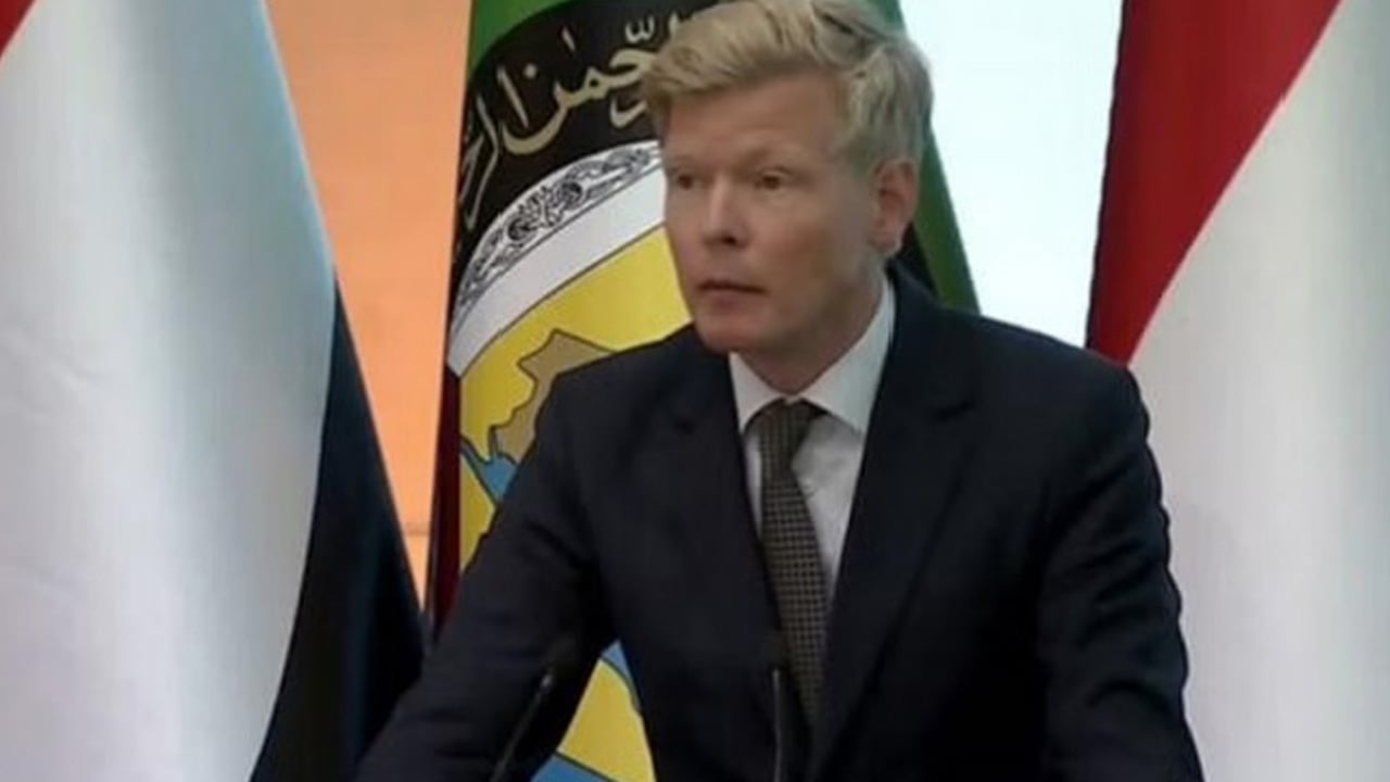 المبعوث الأممي: كافة الأطراف اليمنية وافقت على هدنة لمدة شهرين.. وترحيب حوثي
