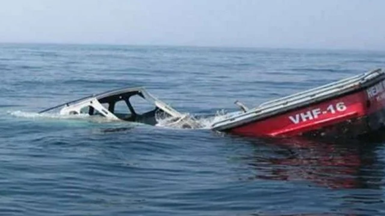 لبنان.. أكثر من 27 شخصًا في عداد المفقودين إثر غرق مركب بطرابلس 
