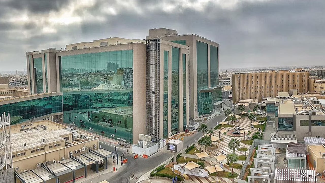 «سعود الطبية» تكشف فوائد الحديد للجسم ومخاطر تناوله بكميات كبيرة
