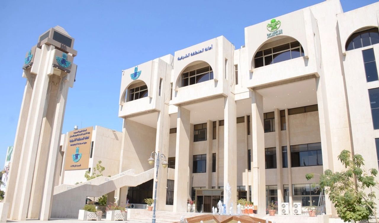 أمانة الشرقية تطلق خدمة إصدار الشهادة الصحية إلكترونيًا للنعيرية