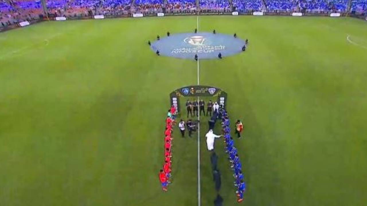 
ممر شرفي للفائزين بالجوائز العالمية بمعرض آيسف 2022 بنهائي كأس الملك