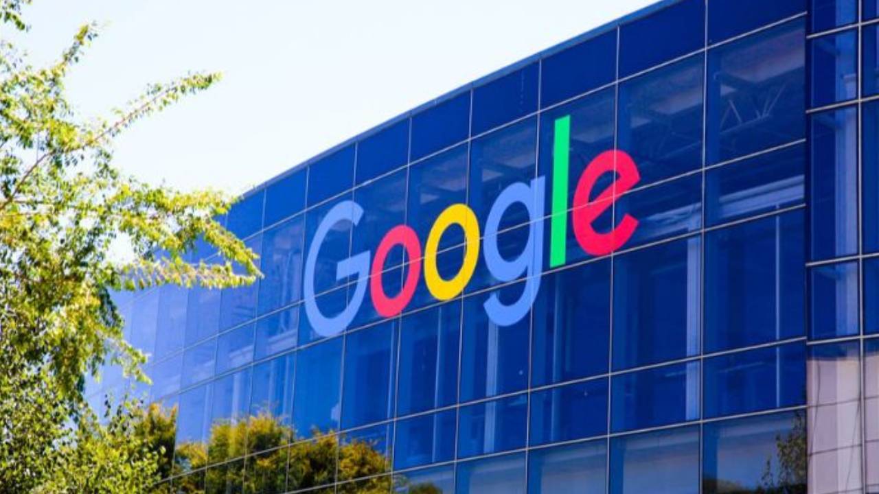 السعودية والإمارات ومصر.. كيف استفادت أكبر الاقتصادات العربية من جوجل خلال 2021؟