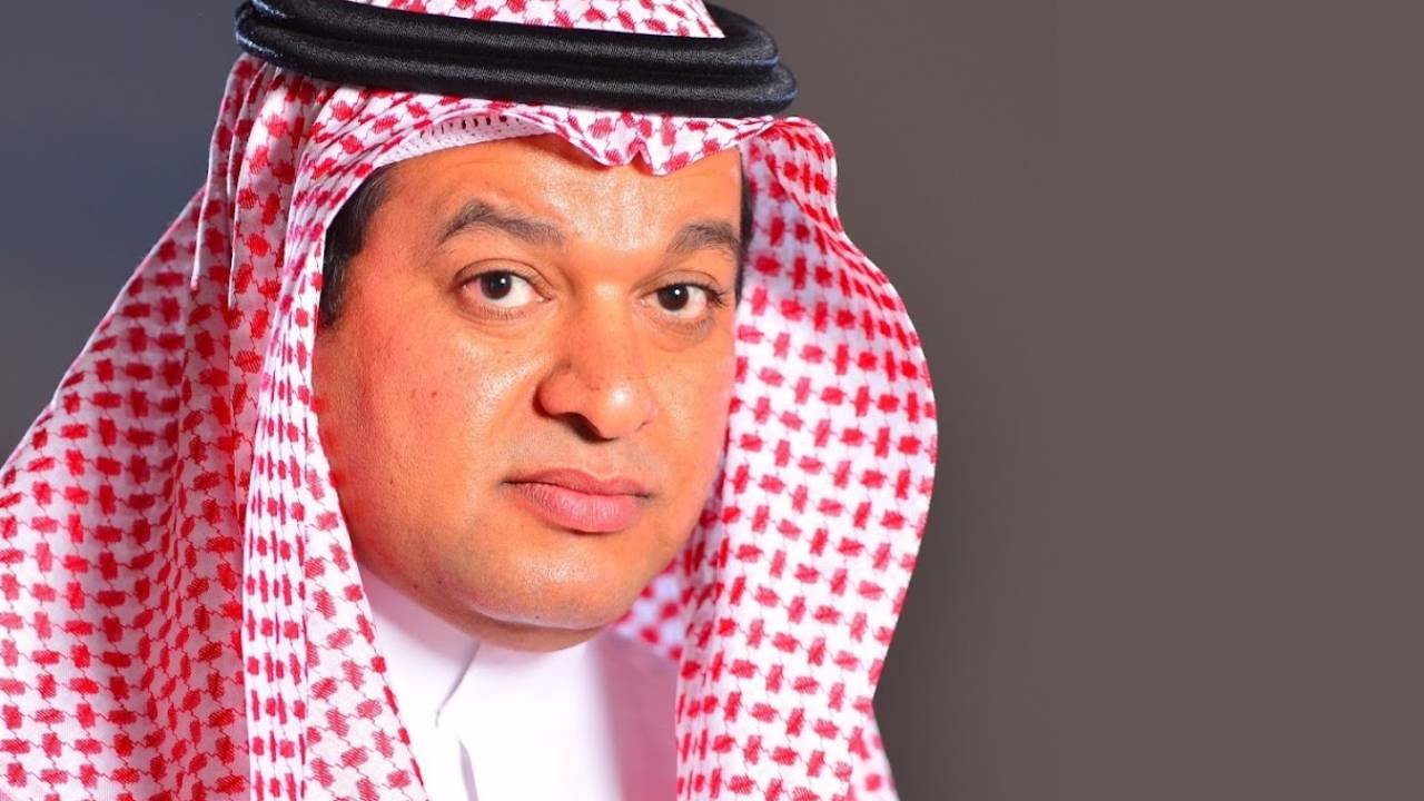 تصل لـ70 مئوية.. «الزعاق» يكشف عن درجات الحرارة الفعلية تحت أشعة الشمس