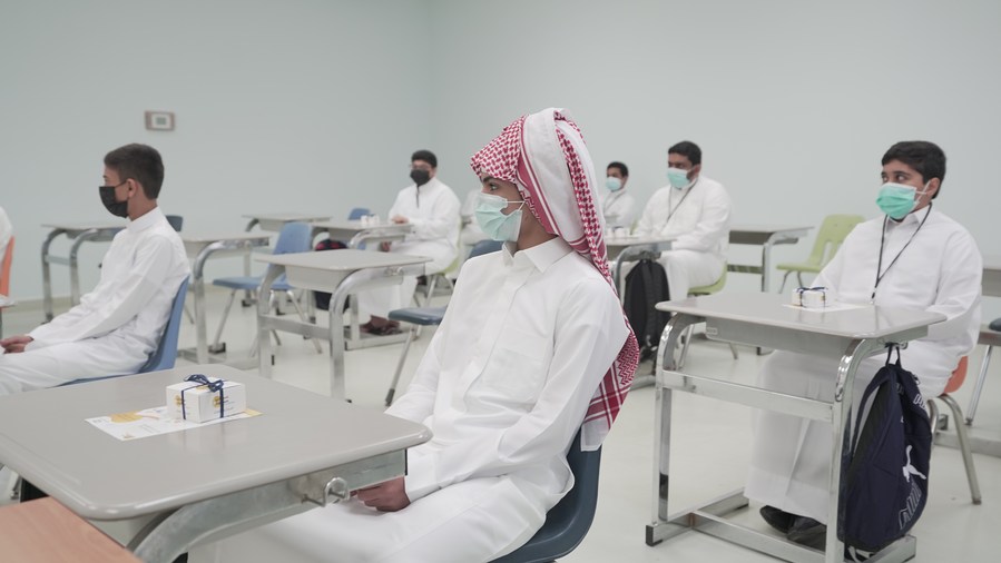 مسؤول بجامعة الإمام: الأفضل في التعليم الثانوي 4 أيام حضورية ويوم «عن بُعد»
